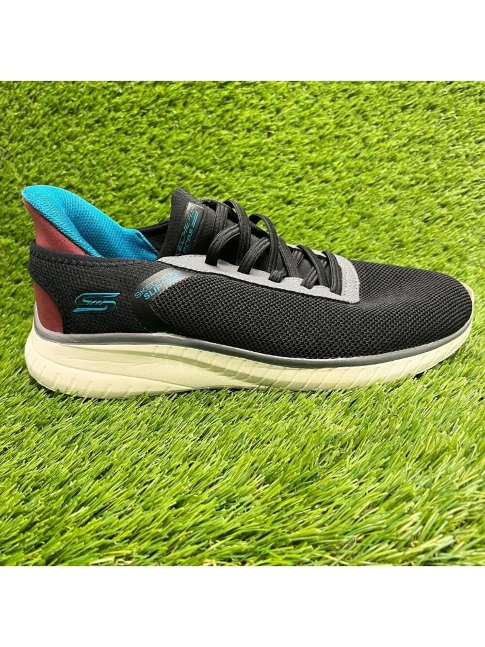 Skechers BOBS Sport Squad Chaos Solid Mens Size 10 Black Running Shoes Sneakers